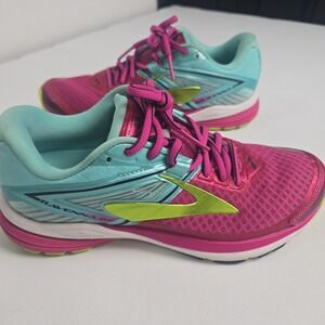Brooks Women's 6.5 Energize Ravenne8 Athletic Shoes